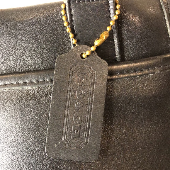 Vintage COACH Black Leather Side Pack Brass Turn Lock Shoulder Bag USA 9979 - Picture 7 of 17